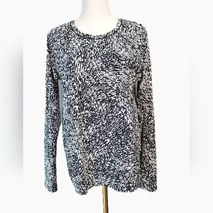 ATHLETA Black and‎ White Ribbed Long Sleeve Sweatshirt